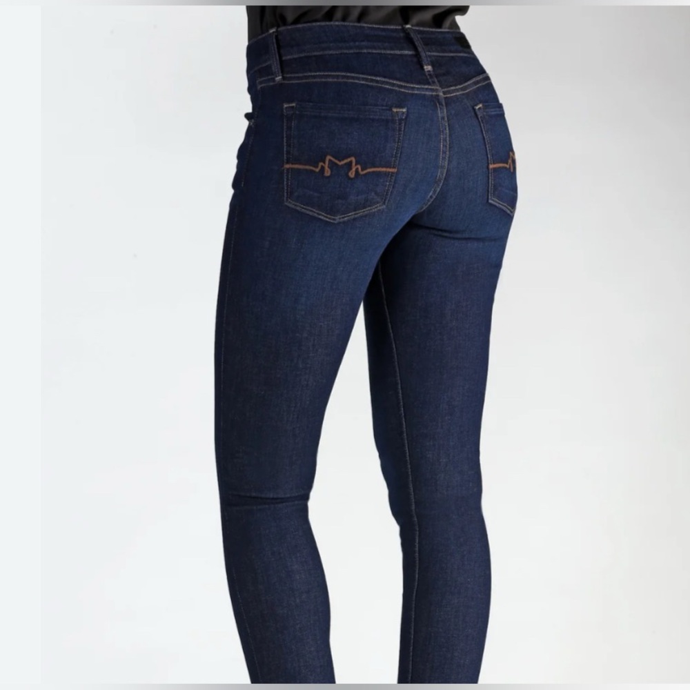 Sebastian McCall Skinny Midrise Capri Jean- best butt EVER!